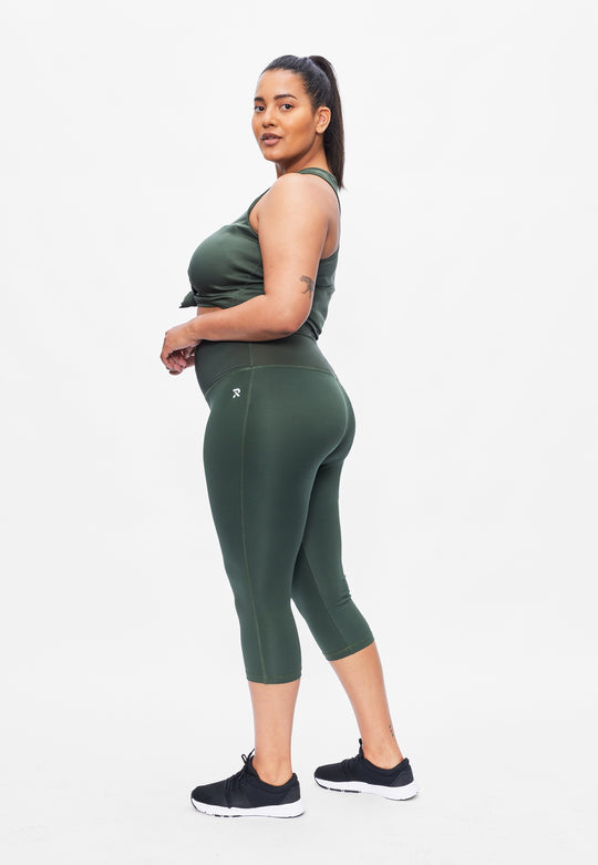 Perfect Yara - 3/4 shaping tight - Sustainable Plus size Green