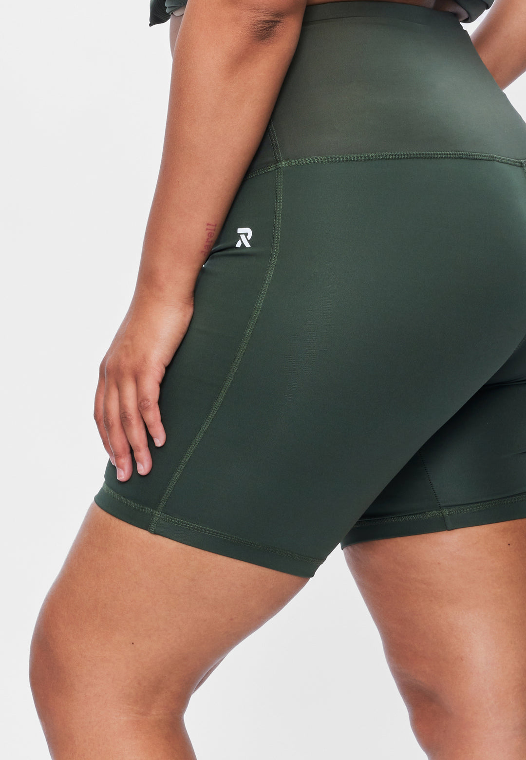Perfect Bobby - Shaping biker short - Sustainable Plus size Green