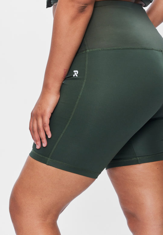 Perfect Bobby - Shaping biker short - Sustainable Plus size Green