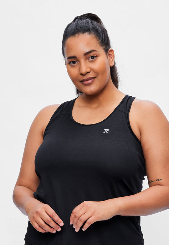 Perfect Lizzy - Sports top - Sustainable Plus size Black