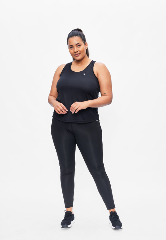 Perfect Lizzy - Sports top - Sustainable Plus size Black