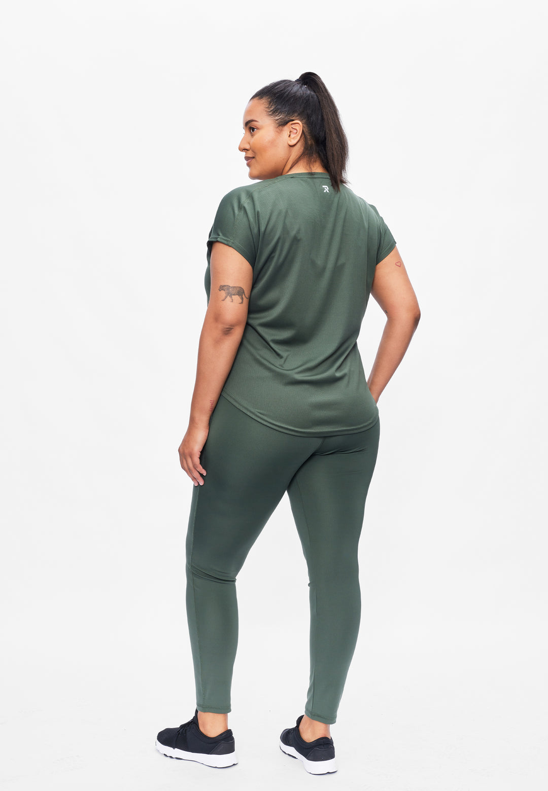 Perfect Pat - Sports shirt - Sustainable Plus size Green