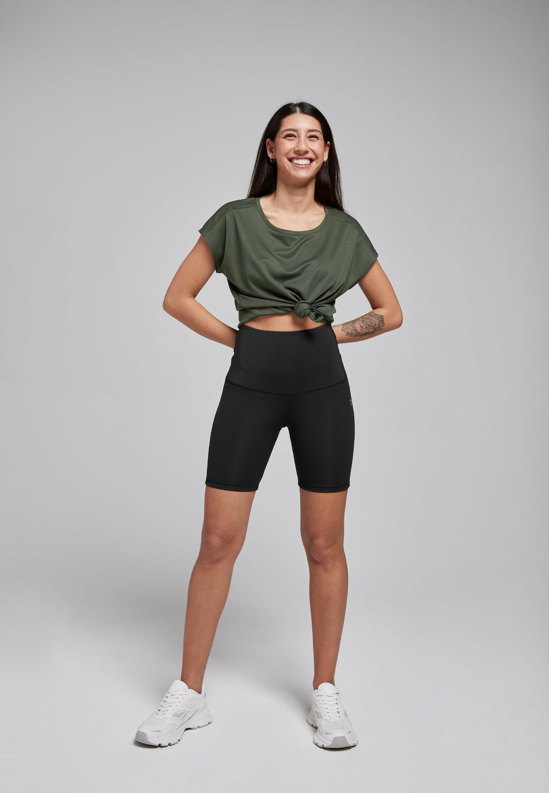 Perfect Bobby - Shaping biker short - Sustainable Black