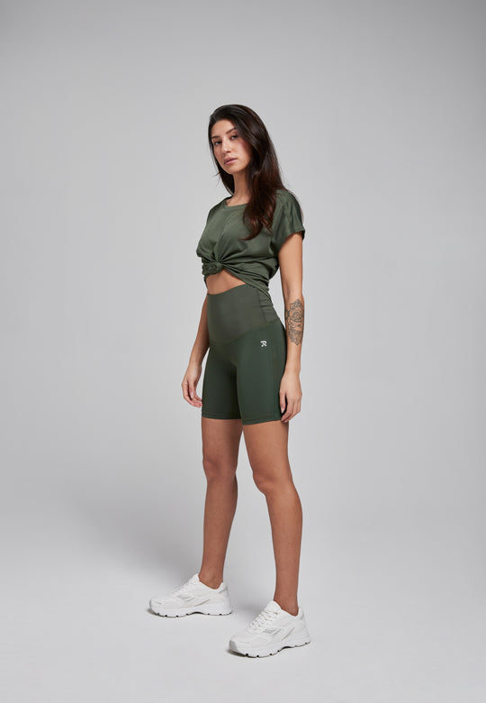 Perfect Bobby - Shaping biker short - Sustainable Green