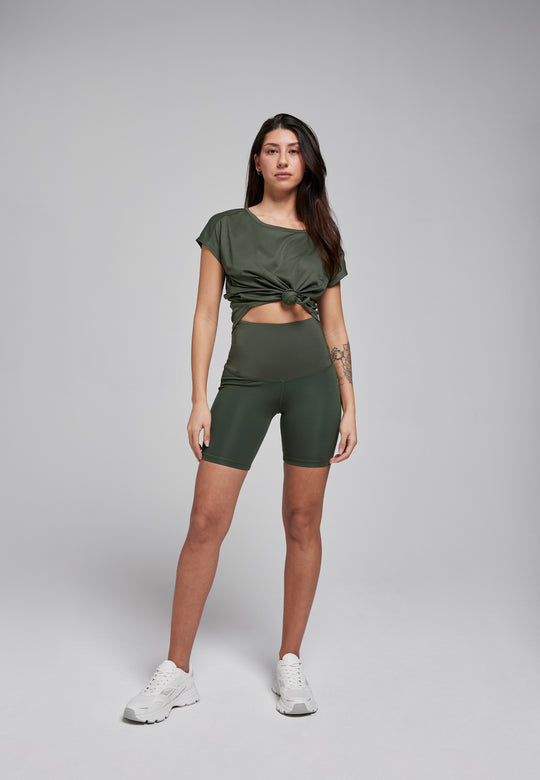 Perfect Bobby - Shaping biker short - Sustainable Green