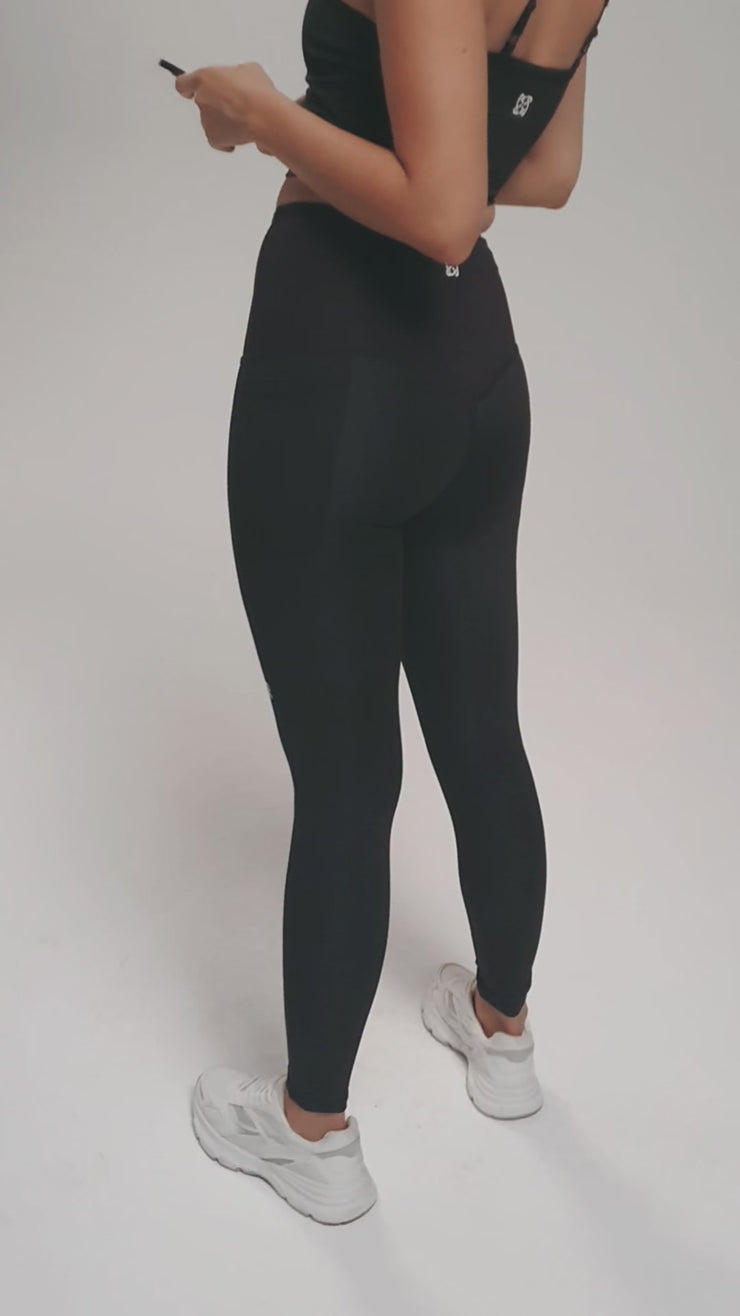 【関税＆送料込み】Balmain Leggings PB Labyrinth knit leggings beige beige - Women | BALMAIN